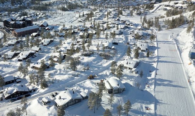 Flygfoto stugby Lohyllan i Branäs