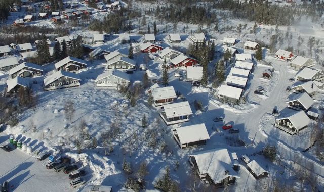 Flygfoto stugby Vargen i Branäs